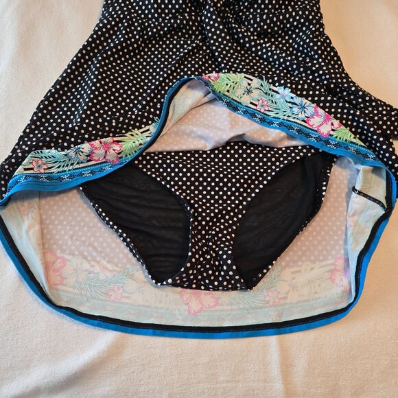 Coco Reef One Piece Black White Polka Dot Flower Trim Swim Dress Suit Size 32 34 - Picture 7 of 16